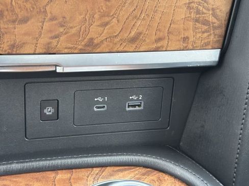 Certified 2024 Nissan Armada SL w/ Captain's Chairs Package image 8