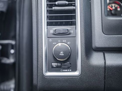 Used 2018 RAM 1500 Big Horn image 47