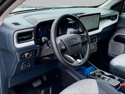 Used 2025 Ford Maverick XLT w/ XLT Luxury Package AWD/4WD image 18