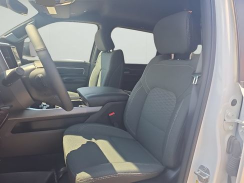 Used 2026 RAM 1500 Lone Star AWD/4WD image 10