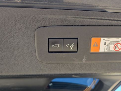 Used 2024 Toyota Land Cruiser image 19