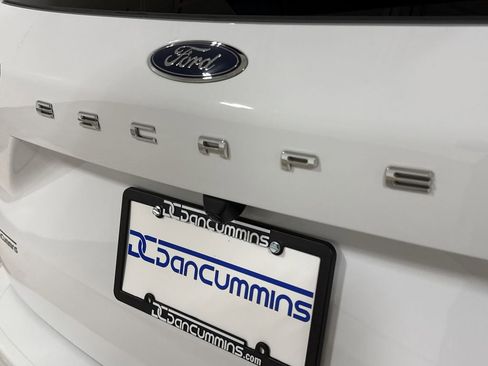 Used 2023 Ford Escape ST-Line w/ Tech Pack #1 AWD/4WD image 26