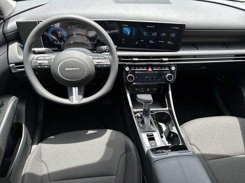 New 2026 Hyundai Tucson SEL image 11