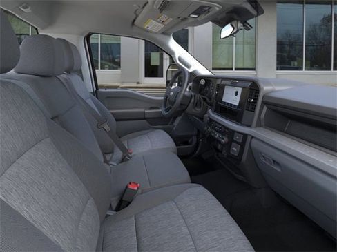 New 2026 Ford F250 XL w/ XL Chrome Package image 11