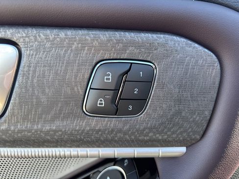 New 2026 Ford Explorer Platinum image 22