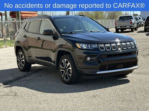 Used 2022 Jeep Compass Limited AWD/4WD image 7