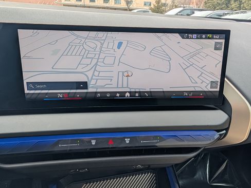 Used 2025 BMW X3 xDrive30i w/ Premium Package image 29