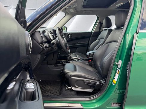 Used 2020 MINI Cooper Countryman S w/ Storage Package FWD image 9