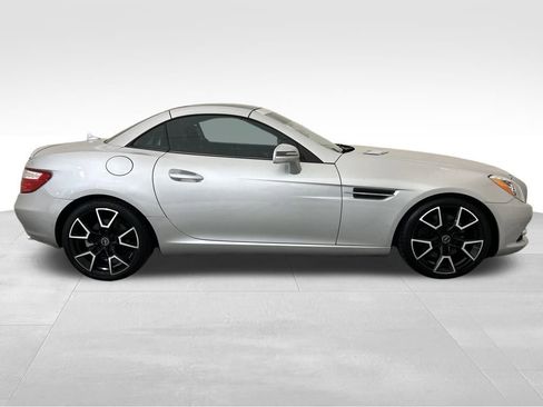 Used 2013 Mercedes-Benz SLK 350 image 6