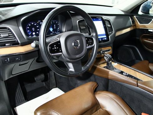 Used 2018 Volvo XC90 T6 Inscription w/ Convenience Package image 5