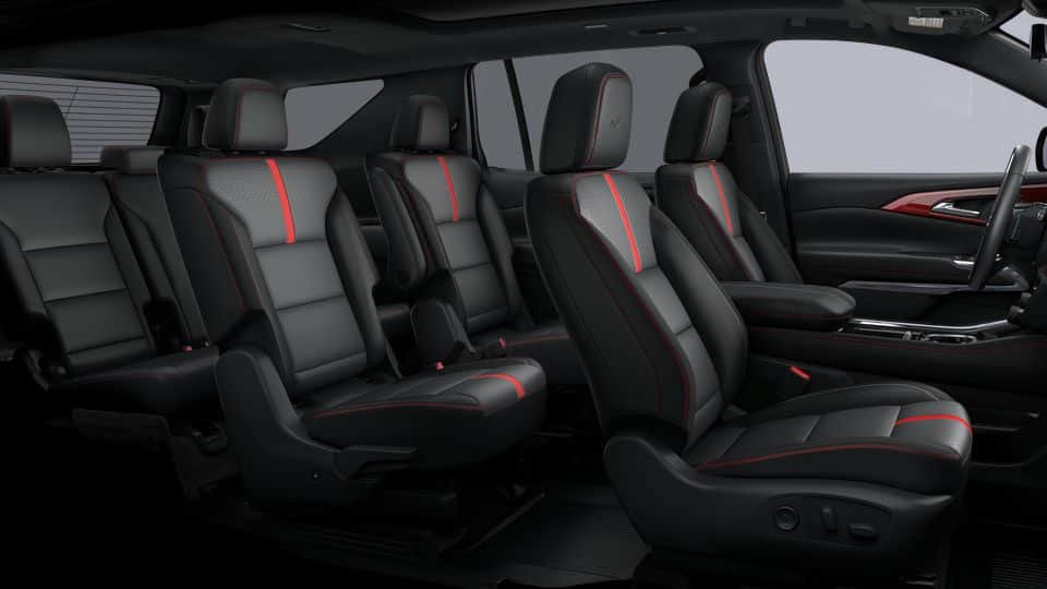New 2026 Chevrolet Traverse RS w/ LPO, Floor Liner Package FWD image 35