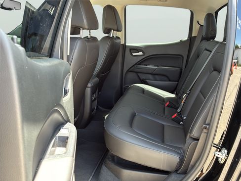 Used 2022 GMC Canyon Elevation w/ Elevation Premium Package RWD image 15