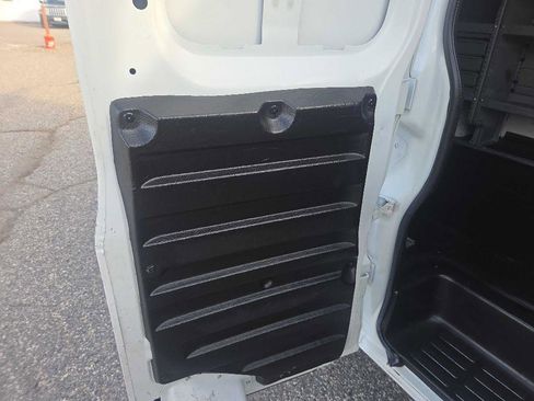 Used 2012 Chevrolet Express 2500 Extended image 20