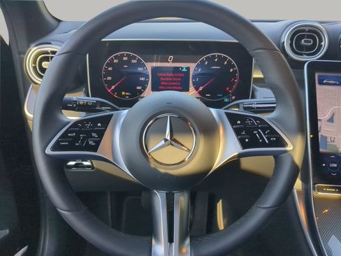 Used 2025 Mercedes-Benz GLC 300 image 67