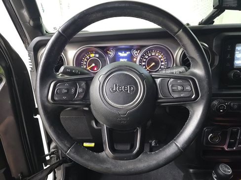 Used 2019 Jeep Wrangler Unlimited Sport S AWD/4WD image 10