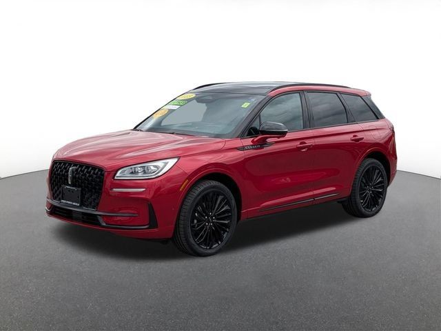 Used 2023 Lincoln Corsair Reserve w/ Equipment Group 202A AWD/4WD image 5
