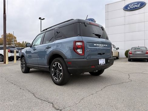 Used 2024 Ford Bronco Sport Outer Banks image 3