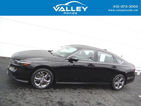 Used 2023 Honda Accord EX image 2