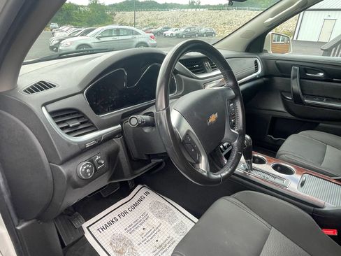 Used 2014 Chevrolet Traverse LT w/ All-Star Edition AWD/4WD image 12