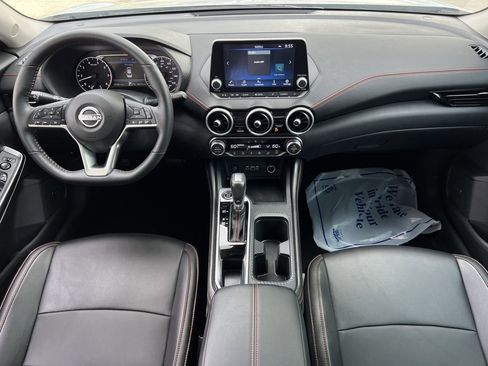 Certified 2024 Nissan Sentra SR w/ SR Premium Package FWD image 8