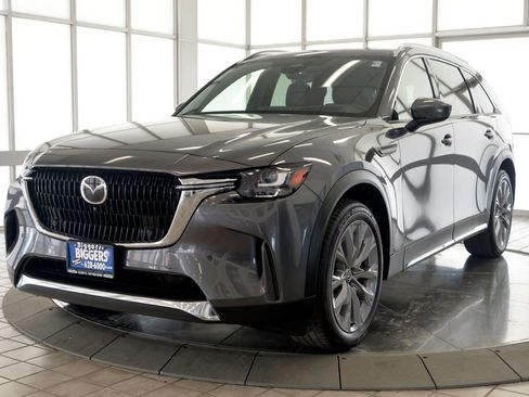 Certified 2024 MAZDA CX-90 3.3 Turbo w/ Premium Plus Pkg image 4