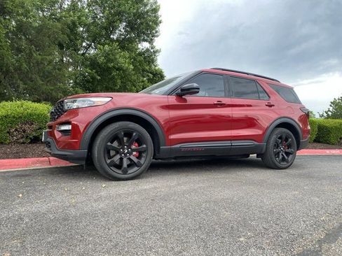 Used 2020 Ford Explorer ST w/ ST Street Pack AWD/4WD image 13