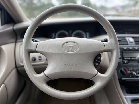 Used 2000 Toyota Avalon XL image 24