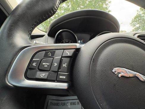 Used 2020 Jaguar F-PACE R-Sport AWD/4WD image 36