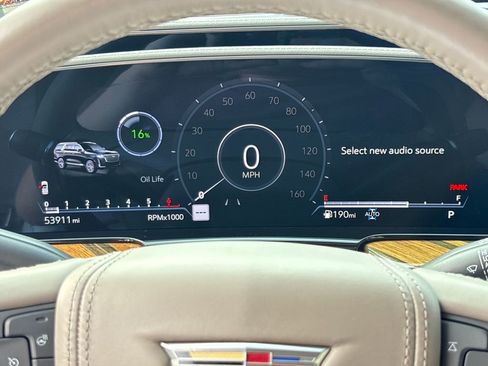 Used 2023 Cadillac Escalade Premium Luxury Platinum image 23