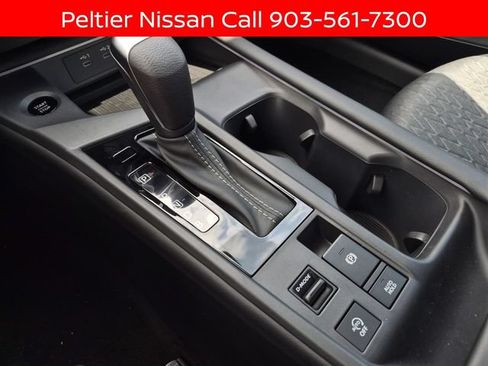 New 2026 Nissan Sentra SV w/ SV Convenience Package FWD image 22