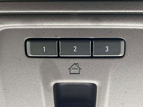 Used 2020 GMC Sierra 1500 SLT w/ SLT Convenience Package image 33