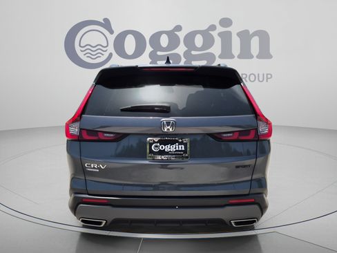 Certified 2025 Honda CR-V Sport image 5