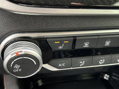 Certified 2023 Nissan Altima 2.5 SR w/ SR Premium Package image 18