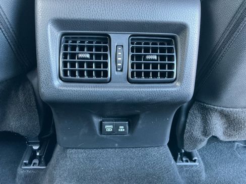 Certified 2025 Toyota Camry SE image 31