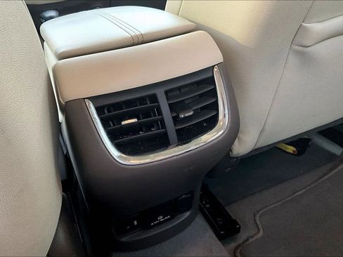 Used 2024 Chevrolet Malibu LT image 10