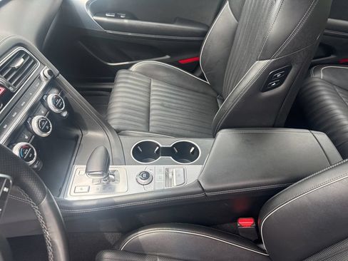 Used 2023 Genesis G70 3.3T AWD/4WD image 33