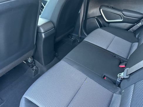 Used 2023 Kia Soul LX w/ LX Technology Package FWD image 4