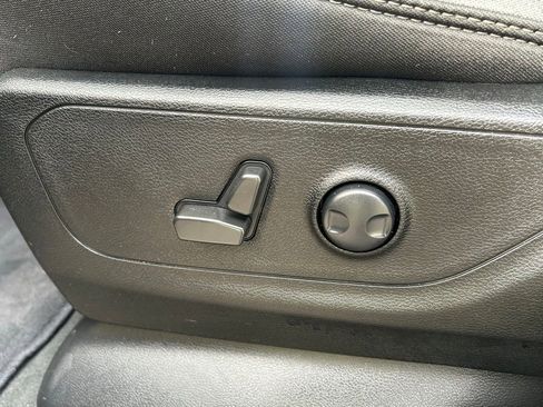 Certified 2022 RAM 1500 Big Horn image 17