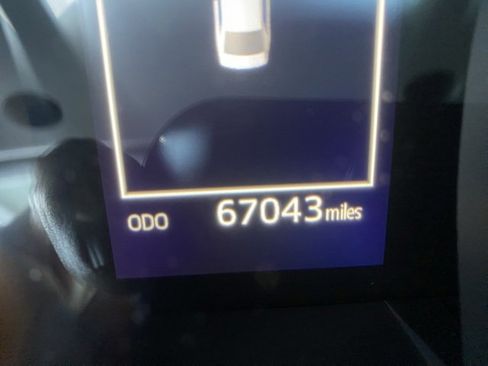 Used 2018 Toyota Camry SE image 26