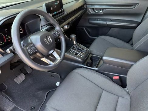 Used 2025 Honda CR-V LX image 10