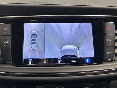 Used 2024 Buick Enclave Essence w/ Technology Package image 20