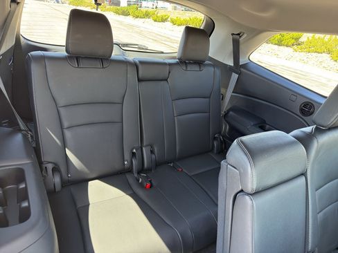 Used 2019 Honda Pilot EX-L image 14