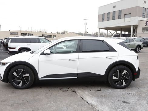 New 2026 Hyundai Ioniq 5 SEL image 10