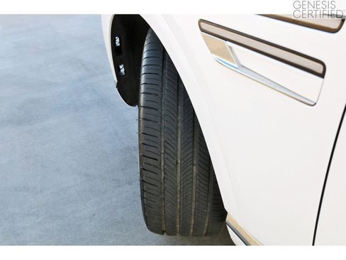 Used 2024 Genesis GV80 3.5T Prestige w/ Prestige Package image 33