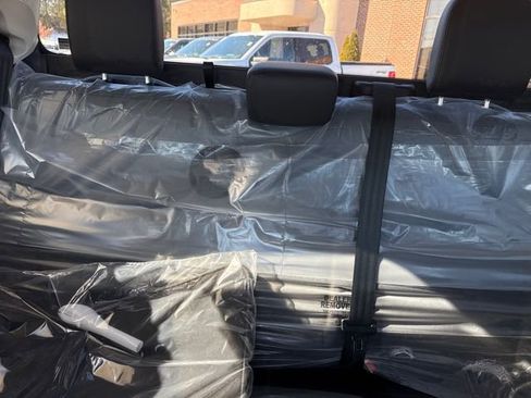 New 2026 Ford Maverick Lariat w/ Black Appearance Package image 18