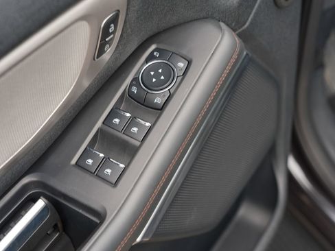 Used 2025 Ford Expedition Active AWD/4WD image 16