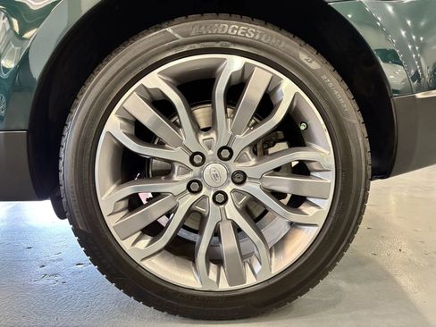 Used 2017 Land Rover Range Rover Sport HSE image 50