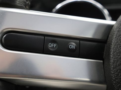 Used 2007 Ford Mustang GT Premium RWD image 16