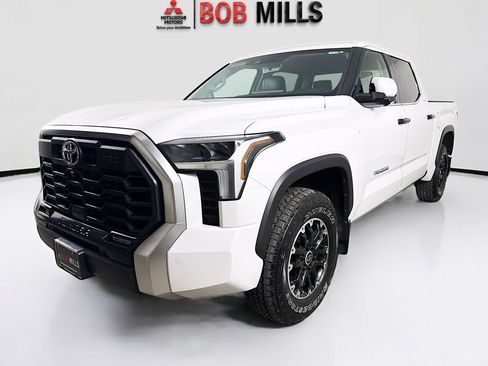 Used 2022 Toyota Tundra Limited AWD/4WD image 3