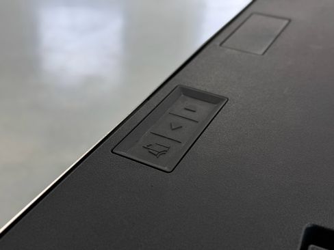 Used 2024 Tesla Cybertruck AWD Crew Cab image 39